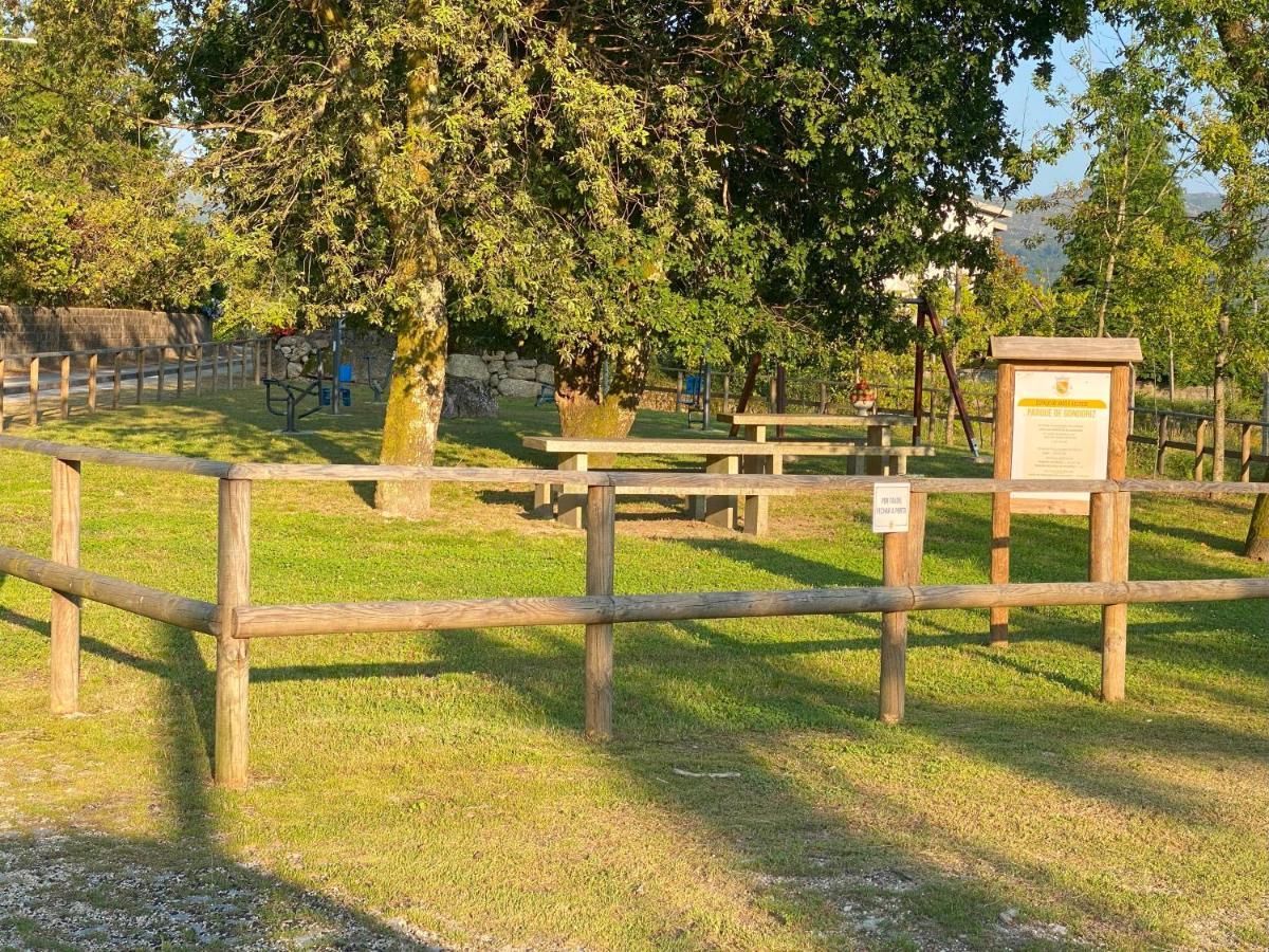 Refugio Rural No Geres - Casa Araujo De Sousa Terras de Bouro Kültér fotó